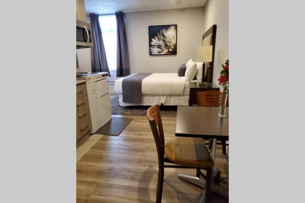 Cozy Sweet Studio #7, 10 Minutes To D.T. Ottawa Gatineau Luaran gambar